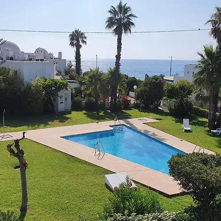 Neptunito: Primera Linea Con Piscina Apartamento *