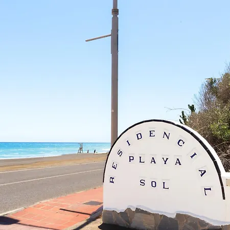 Neptunito: Primera Linea Con Piscina *